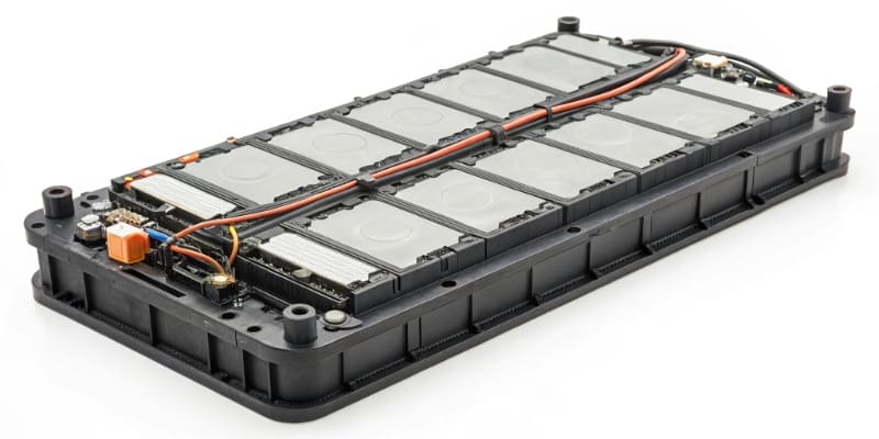 Diagram showing the internal structure of a vibration-resistant battery pack