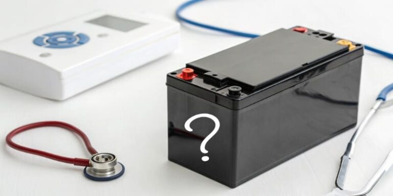 Medical battery with stethoscope question mark