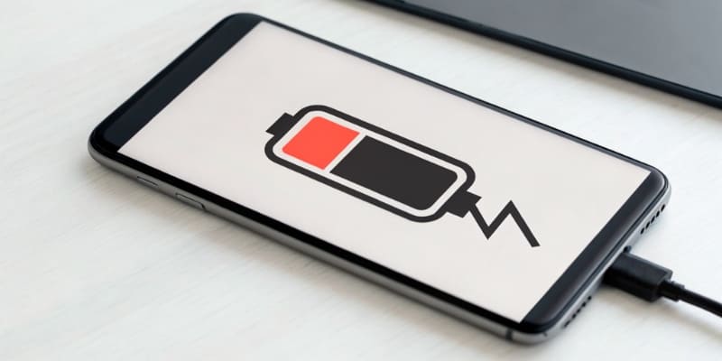 Smartphone battery charging, low power icon